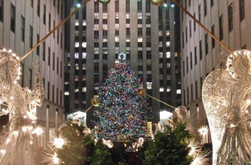 Ten Breathtaking Christmas Light Displays From Around the World