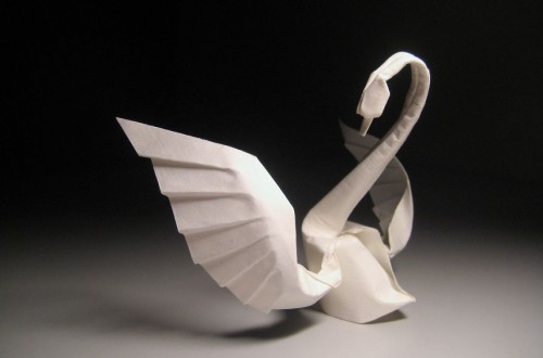 8 Beautiful Examples of Origami Paper Art