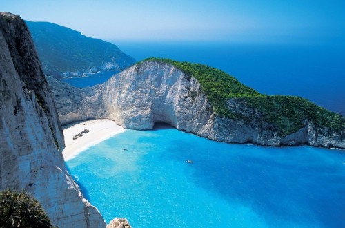20 Mesmerizing European Coastal Vacation Destinations