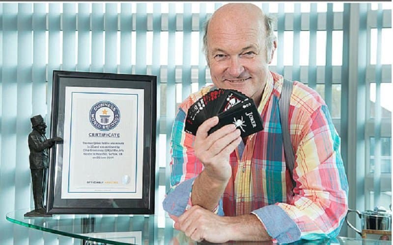 Funnyman Tells 26 Jokes In One Minute, Sets New World Record