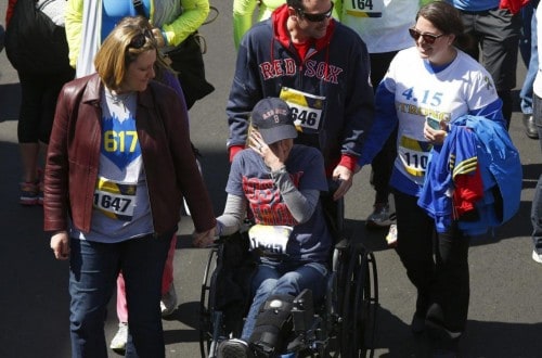 Boston Bombing Survivor Rebekah Gregory Hits The Boston Marathon On A Prosthetic Leg