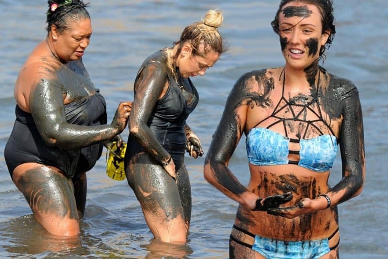 Geordie Shore Girls Getting Dirty At The Beach