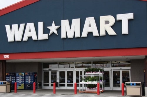 15 Shocking Pictures Taken At Walmart