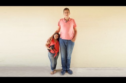 The Tallest Man In Brazil Finds Love With A 5ft Woman