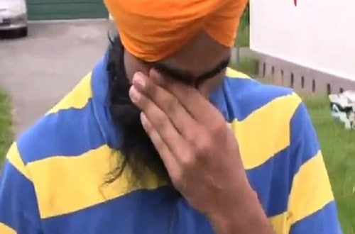 Sikh Man Rewarded After Removing Turban To Help 6 Year Old Child