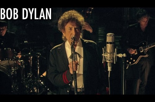 Watch Bob Dylan’s Emotional Performance As The Last Musical Guest Of David Letterman