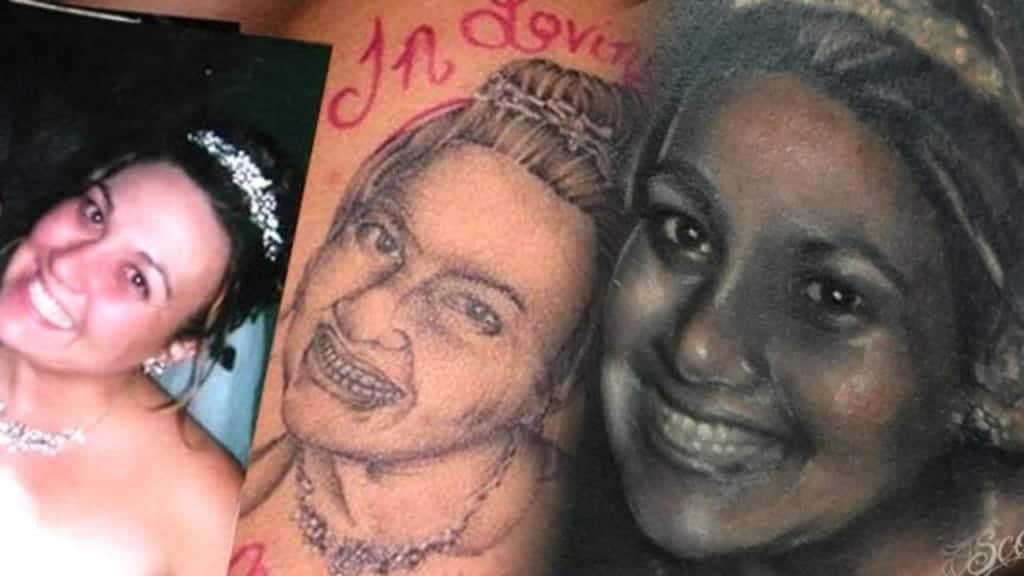 Неудачная Татуировка женщина