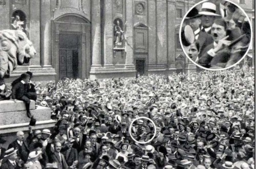 19 Historical Photos From A Different Angle