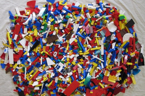 20 Amazing Objects Created Using Legos