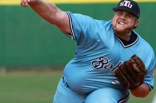 300 Pound Pitcher Takes Mound And Internet By Storm