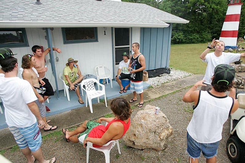 Iowa Supreme Court Rules In Favor Of Being Drunk On Your Porch