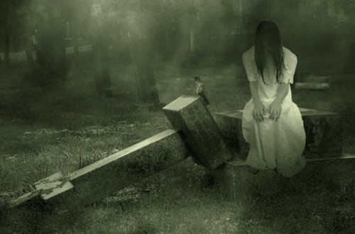 20 Two-Sentence Horror Stories That Are Terrifying