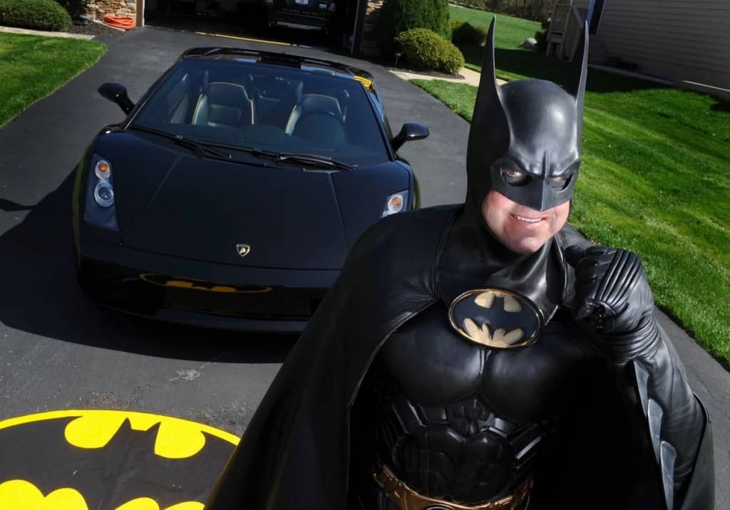 Batman Impersonator Who Visited Sick Kids In Hospital Killed in Car Accident