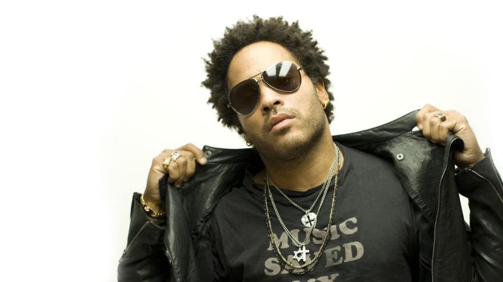 Lenny Kravitz Splits His Pants And Shows The Audience His Junk