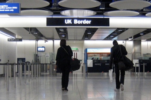 London DJ Claims Border Patrol Broke His Ankles