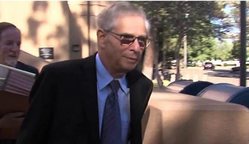 Doctor Guilty Of Molesting And Photographing Naked Patients Gets No Jail Time