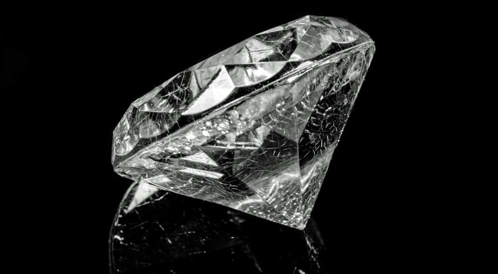 Doctors Surgically Remove $280,000 Diamond From Thief’s Body
