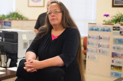 Kentucky Anti-Gay Marriage Clerk Is Going To Jail