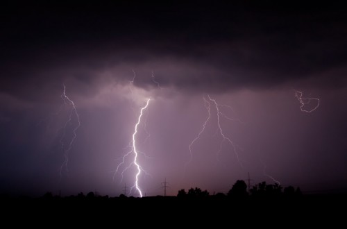 Lightning Showers In India Leave 32 People Dead