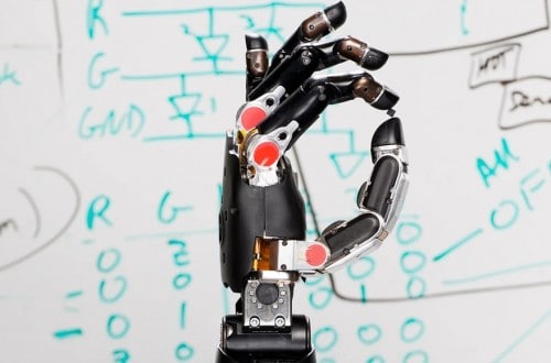 Robotic Hand Wired Into Man’s Brain To Restore His Senses