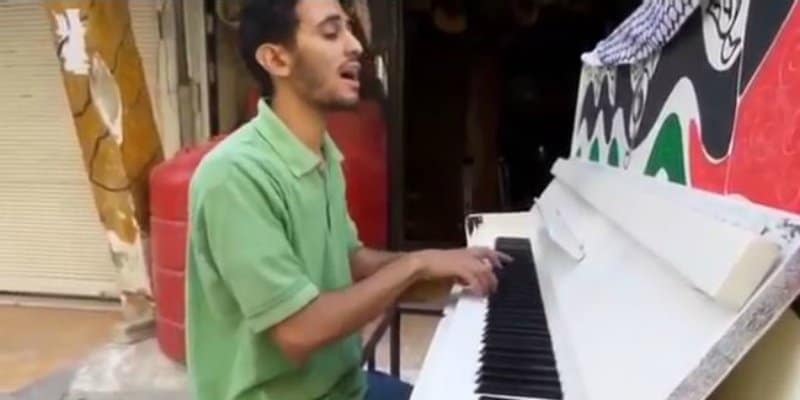 Syrian Piano Player Forced To Flee After ISIS Called His Music A Sin