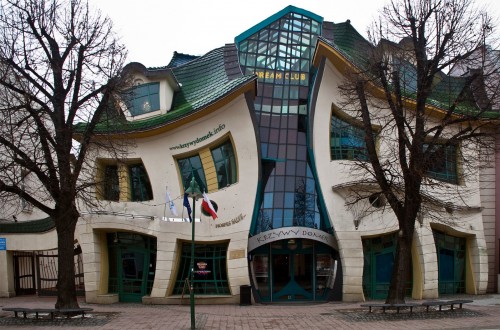 10 Of The Strangest Buildings That Are Still Standing