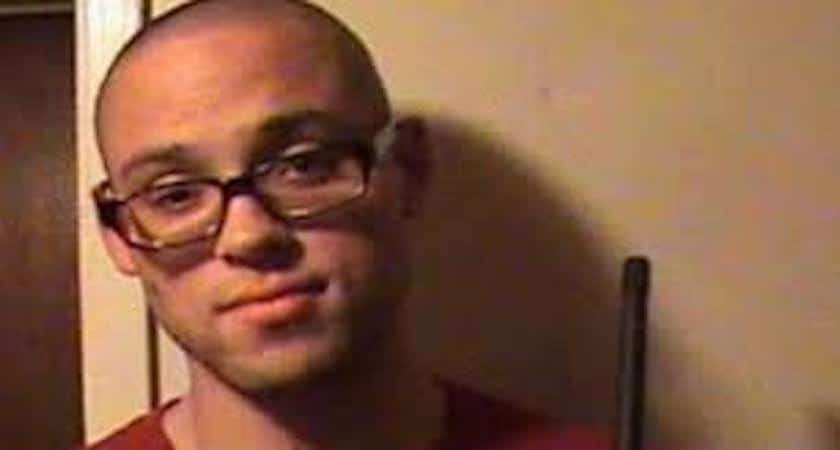 Oregon Shooter Posted To 4Chan Before Killing 9 People