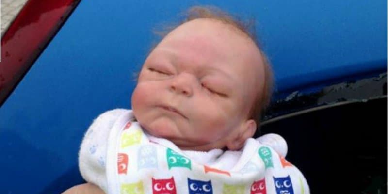 Police Break Into Car To Rescue Baby That Turns Out To Be A Doll