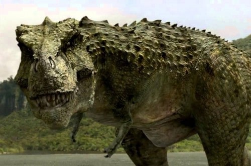 10 Terrifying Dinosaurs We’re Glad Aren’t Alive Now