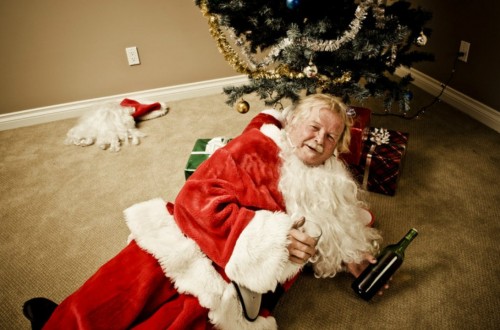 10 Bizarre Holiday Stock Photos That Make Christmas Look Weird