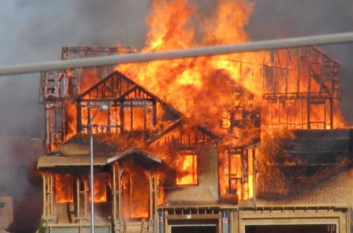 10 Unbelievable Pictures Of House Fires