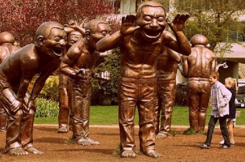 10 Of The Weirdest Statues Ever Made