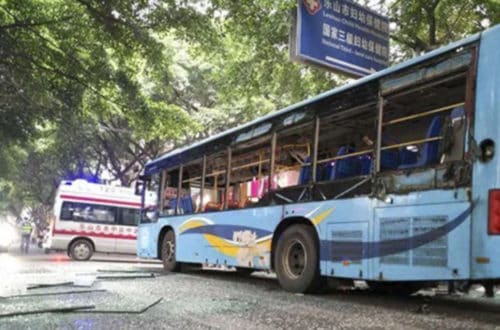 15 Injured In Bus Explosion In Southern China